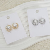 حلق أذن بتصميم أنيق